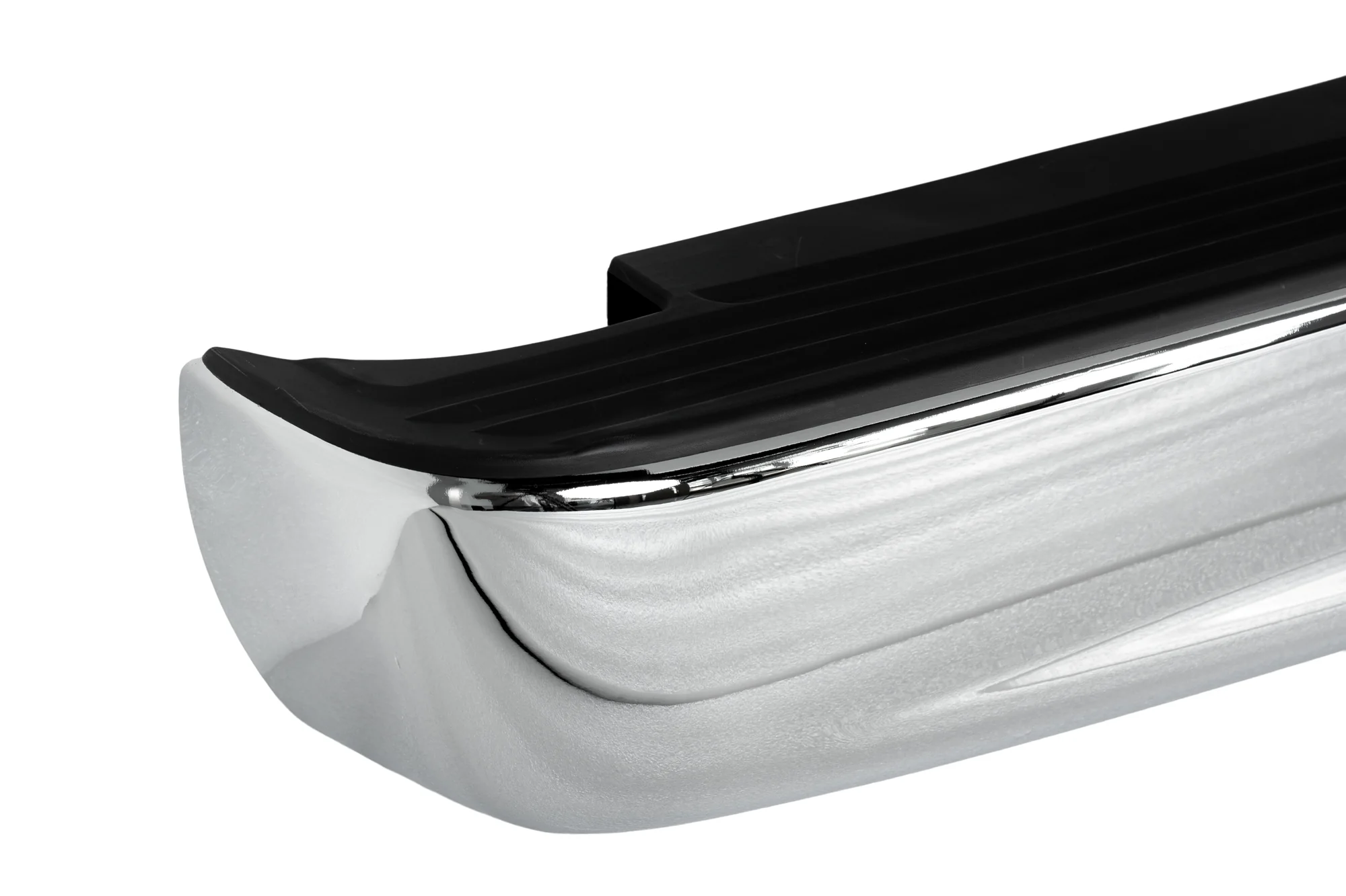 Dodge RAM 2500 Back Chrome Bumper (2002-2008) - Image 3
